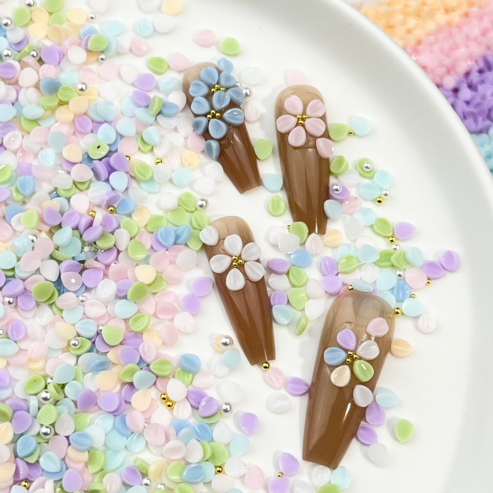Five Flower Nail Art Decoration